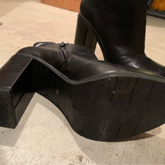 9.5 BC Footwear / Free People Leather Booties - Picture 4 of 7